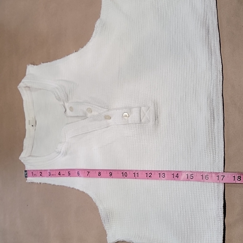 Aerie Sunspun Size S Off-White Cropped Waffle Knit Sleeveless Henley Style Top - Picture 9 of 11